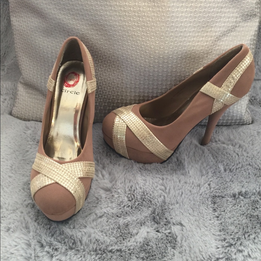 Tan and Gold Suede Heels